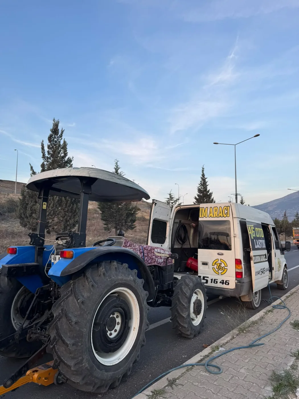 Traktör lastik değişimi